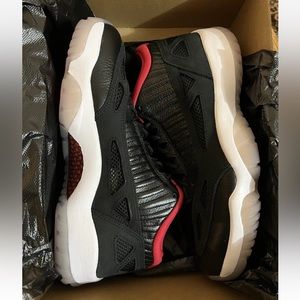 Air Jordan 11 Retro